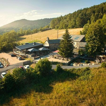 Bed and Breakfast La Ferme du Bien-etre Saint-Julien-Chapteuil Exterior foto